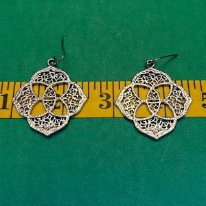 Silver Kendra Scott earrings in KS design
